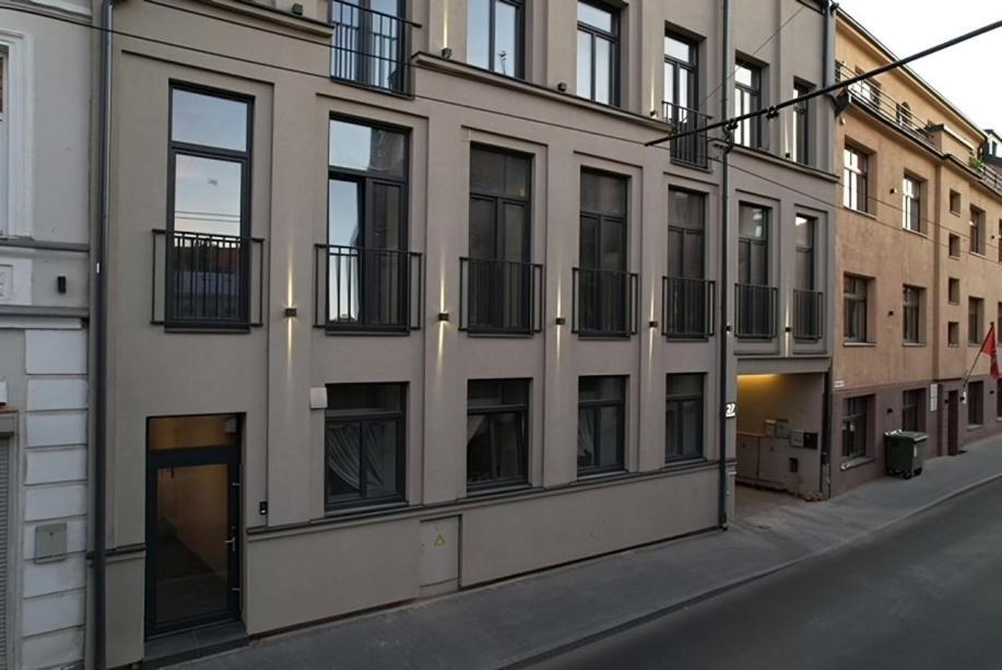 Old Town - Bajor Studios - Self Check-In And Parking Kaunas Extérieur photo